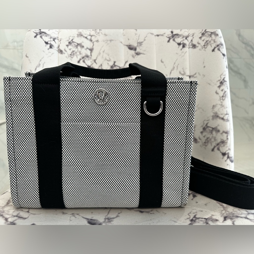 [NWOT/Rare]Lululemon Two-Tone Canvas Mini Tote Bag 4.5L